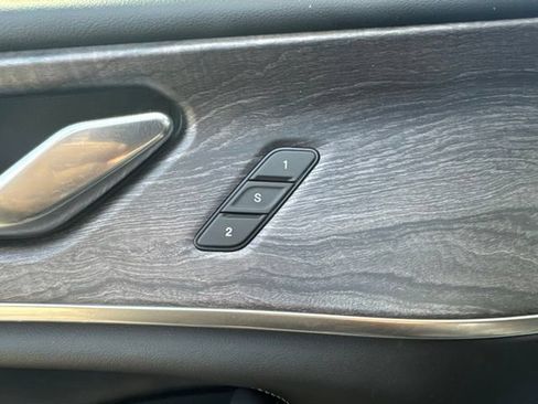 Used 2021 Jeep Grand Cherokee L Overland AWD/4WD image 10