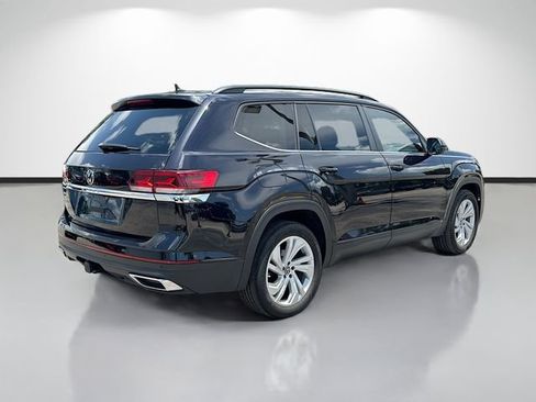 Used 2023 Volkswagen Atlas SE FWD image 3
