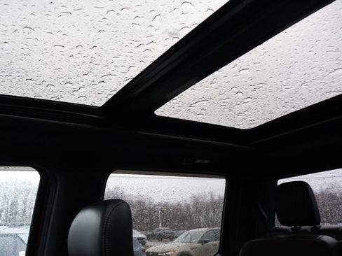 Used 2020 Ford F150 Lariat w/ Equipment Group 502A Luxury image 11