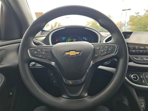 Used 2018 Chevrolet Volt LT image 25