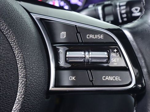 Used 2020 Kia Optima SE image 13