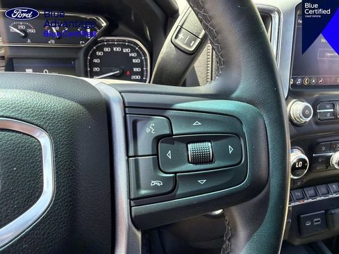 Used 2023 GMC Sierra 3500 SLT w/ SLT Premium Package AWD/4WD image 21