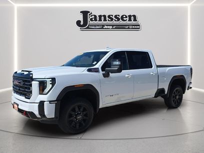 Used 2025 GMC Sierra 2500 AT4