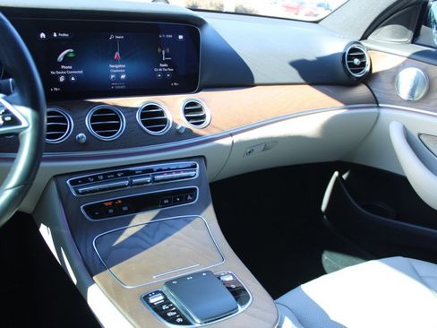 Certified 2022 Mercedes-Benz E 350 E 350 image 14