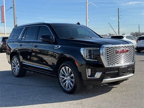 Certified 2023 GMC Yukon Denali w/ Denali Reserve Package image 8