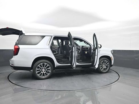 New 2026 GMC Yukon Denali w/ Sun & Power Step Package AWD/4WD image 48
