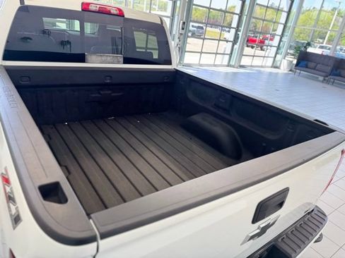 Used 2017 Chevrolet Silverado 1500 LTZ Z71 w/ LTZ Plus Package AWD/4WD image 39