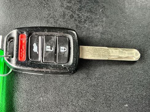 Certified 2021 Honda HR-V Sport image 21