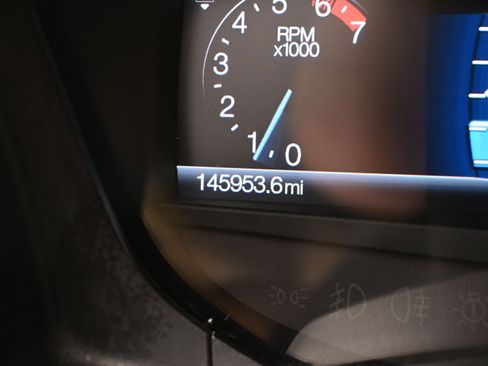 Used 2017 Ford Expedition EL XLT w/ Equipment Group 202A image 15