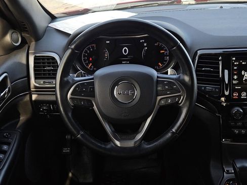 Used 2021 Jeep Grand Cherokee Limited X image 15