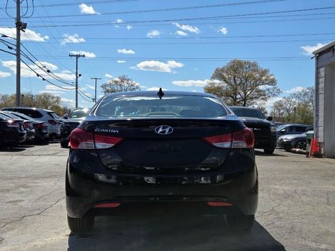 Used 2011 Hyundai Elantra GLS w/ Preferred Equipment Pkg 3 FWD image 4