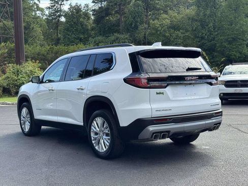 Used 2026 GMC Acadia Elevation w/ Elevation Premium Package FWD image 25