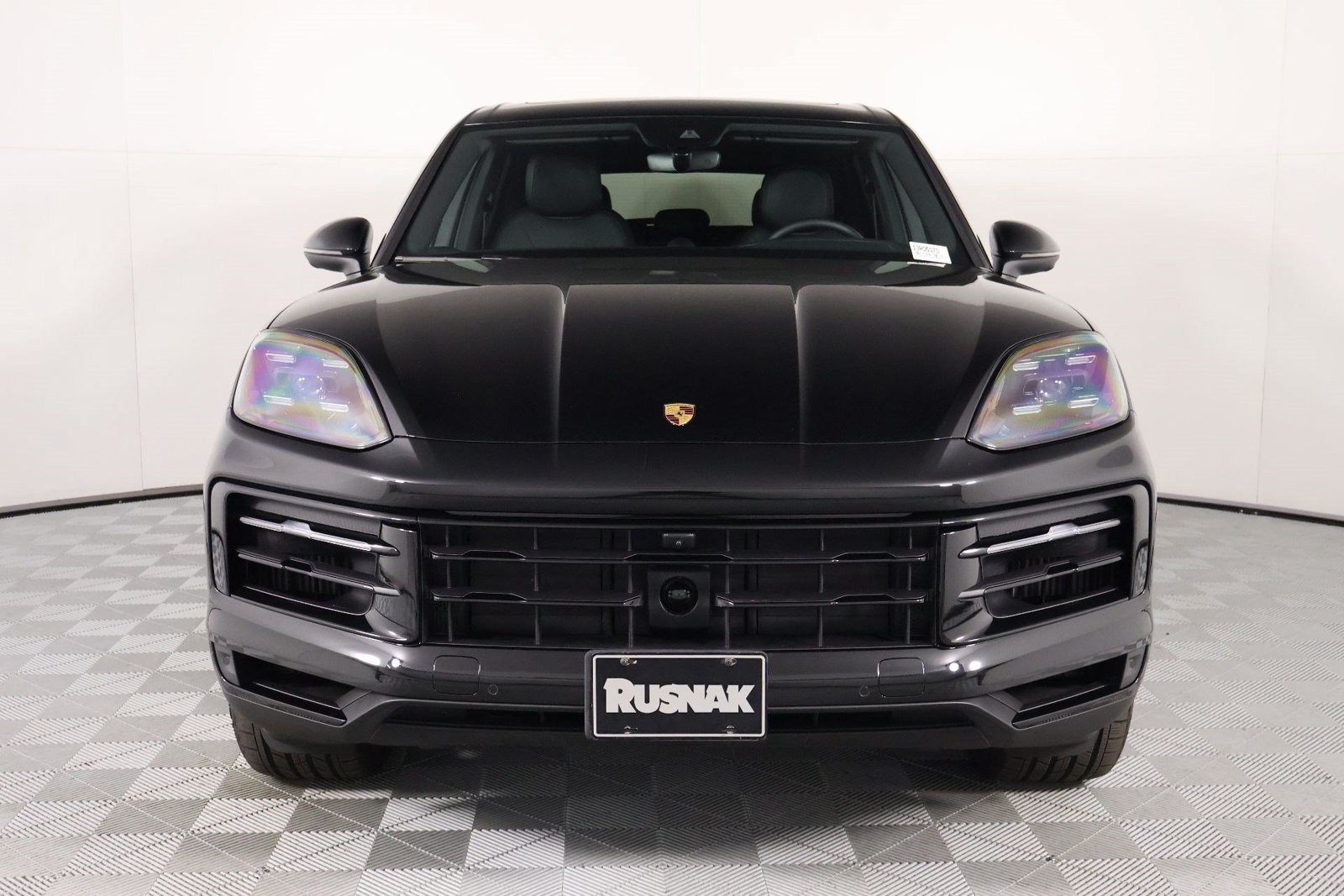 Certified 2026 Porsche Cayenne AWD/4WD image 10