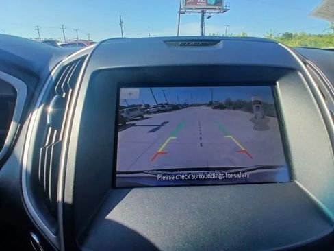 Used 2020 Ford Edge SEL AWD/4WD image 29