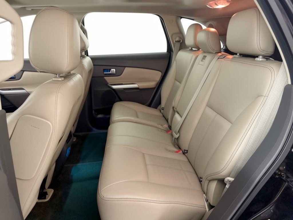 Used 2013 Ford Edge Limited FWD image 25