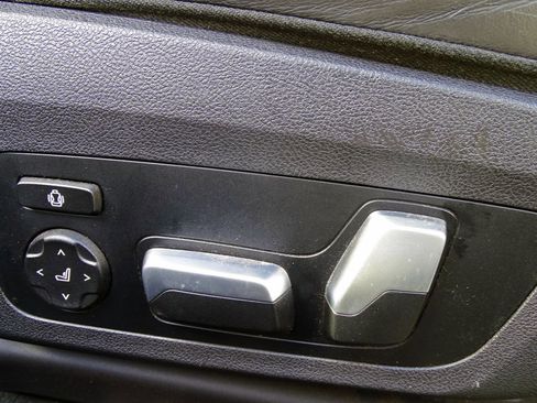 Used 2020 BMW M8 Convertible w/ Driving Assistance Package image 12