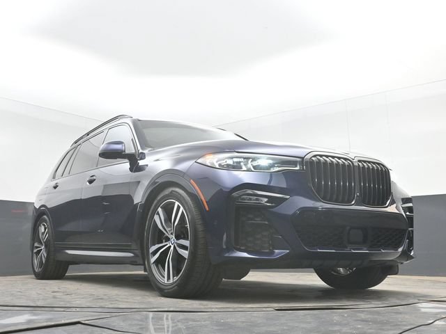 Used 2021 BMW X7 xDrive40i w/ M Sport Package AWD/4WD image 49