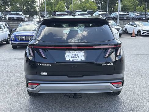 Used 2025 Hyundai Tucson SEL w/ Tow & Go Package AWD/4WD image 6