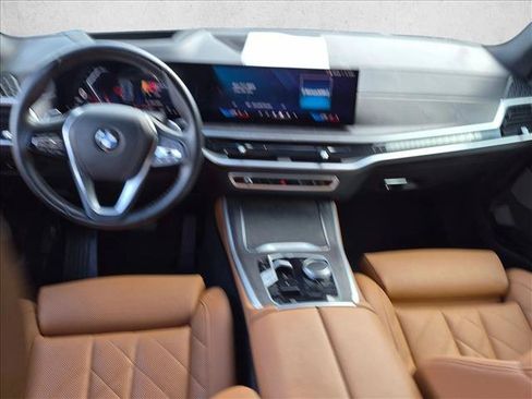 Used 2024 BMW X5 sDrive40i w/ Premium Package RWD image 18