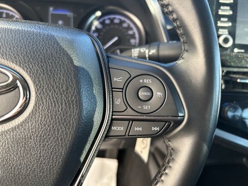 Certified 2023 Toyota Camry SE image 21