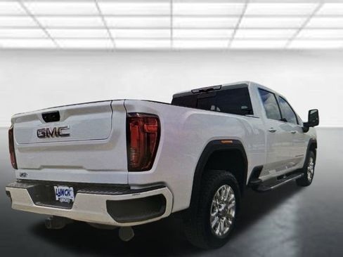 Used 2022 GMC Sierra 2500 Denali AWD/4WD image 2