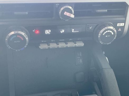 New 2025 Toyota Tacoma TRD Off-Road image 19