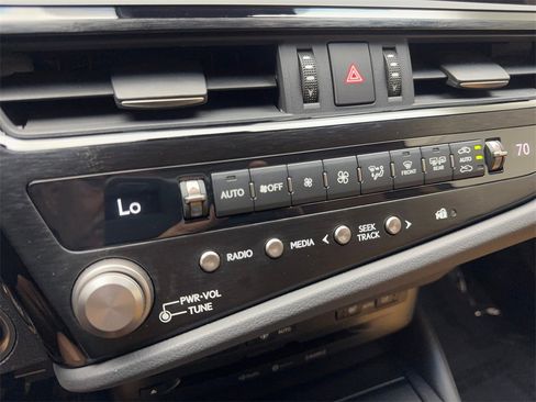 Used 2022 Lexus ES 350 w/ Premium Package image 67