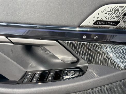 New 2027 BMW M5 w/ Executive Package AWD/4WD image 23