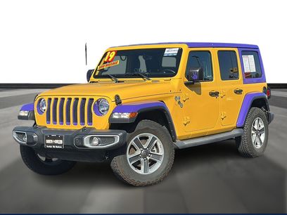 Used 2019 Jeep Wrangler Unlimited Sahara w/ Uconnect 4C Nav & Sound Group