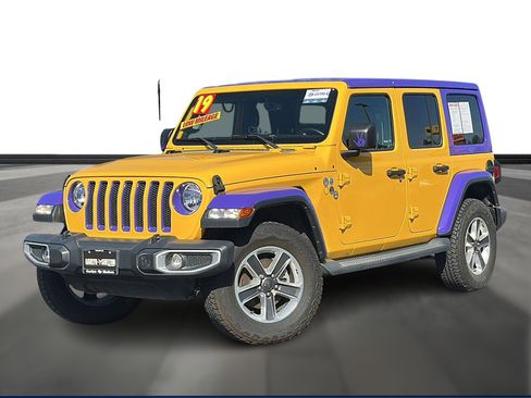 Used 2019 Jeep Wrangler Unlimited Sahara w/ Uconnect 4C Nav & Sound Group image 1