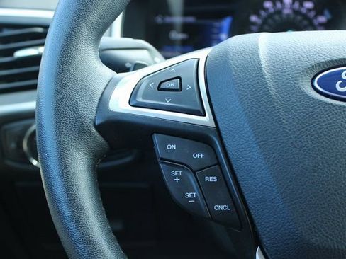 Used 2016 Ford Edge SEL w/ Equipment Group 201A image 23