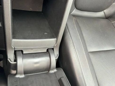 Used 2020 GMC Acadia SLT w/ Driver Alert Package II AWD/4WD image 25