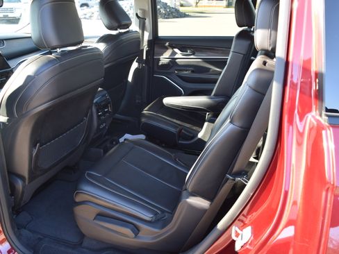 Used 2021 Jeep Grand Cherokee L Limited image 10