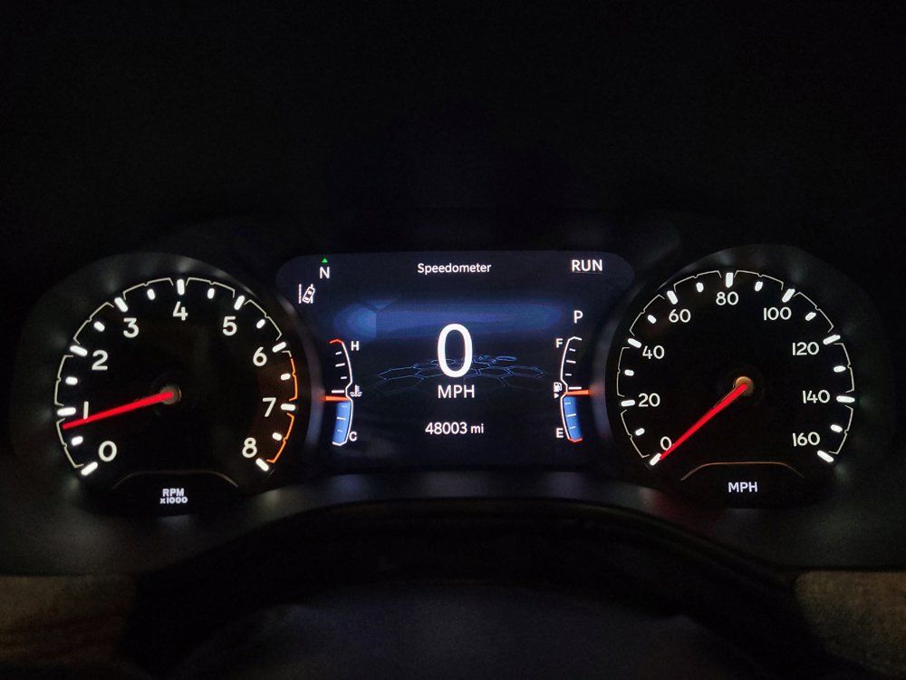 Used 2023 Jeep Compass Latitude AWD/4WD image 23