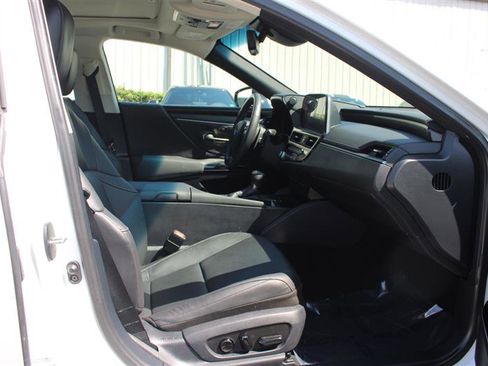 Used 2024 Lexus ES 350 w/ Premium Package image 13