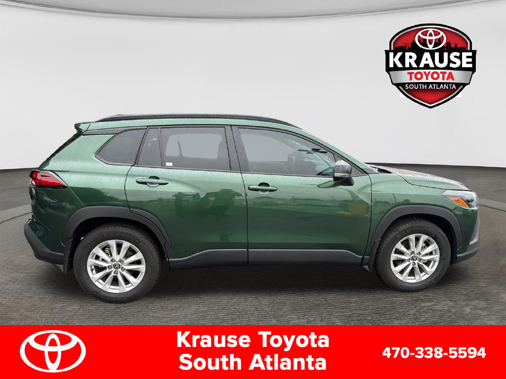 Used 2026 Toyota Corolla Cross LE w/ Moonroof Package FWD image 9