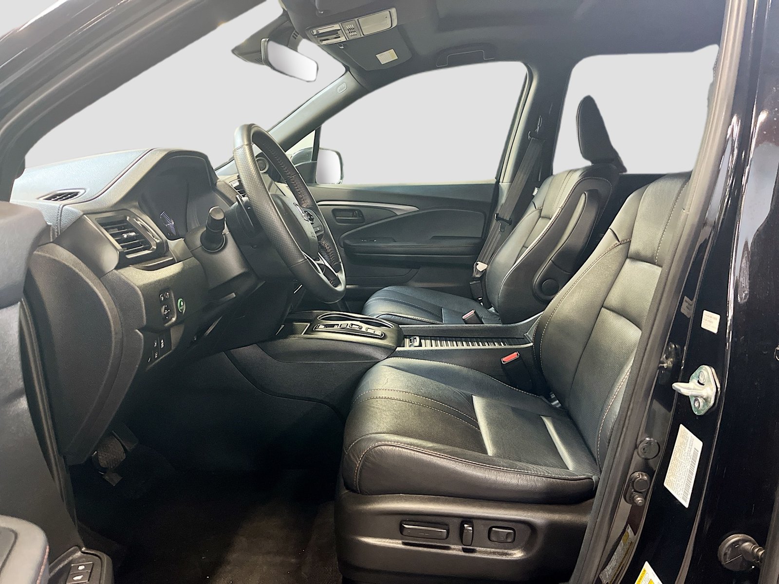 Used 2023 Honda Passport TrailSport image 20