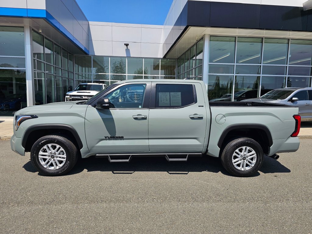 Used 2024 Toyota Tundra SR5 w/ SR5 Premium Package AWD/4WD image 2