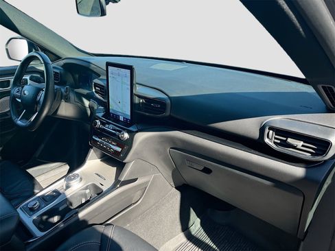 Used 2023 Ford Explorer ST w/ Equipment Group 401A image 32