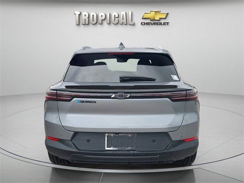 New 2026 Chevrolet Equinox EV LT image 6