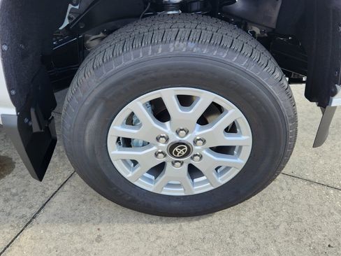 New 2026 Toyota Tacoma SR5 image 12