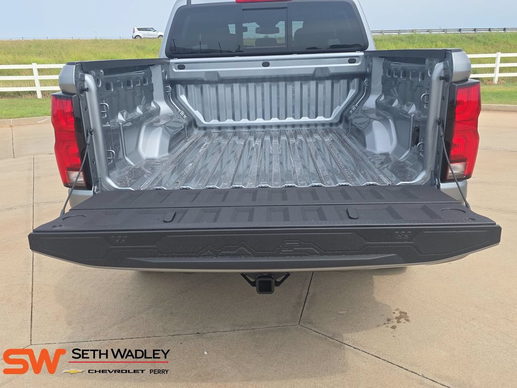 New 2026 Chevrolet Colorado Z71 w/ Technology Package AWD/4WD image 12