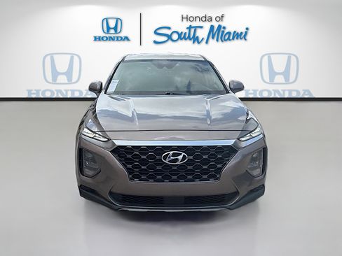 Used 2019 Hyundai Santa Fe SE FWD image 2