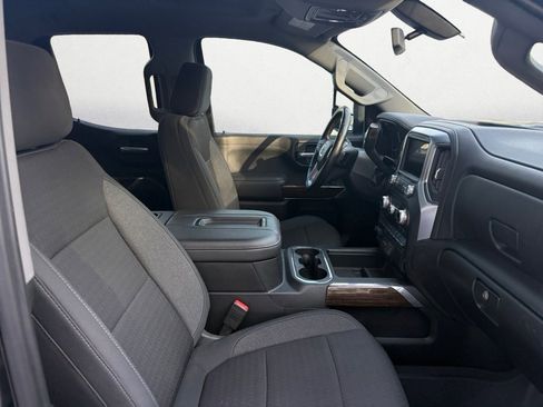 Used 2020 GMC Sierra 1500 Elevation w/ Elevation Value Package image 11