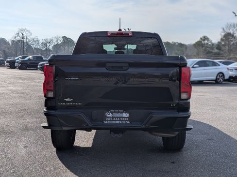 Used 2023 Chevrolet Colorado LT image 8