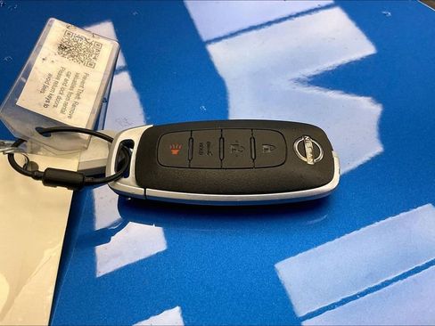 Certified 2024 Nissan Sentra SV image 10