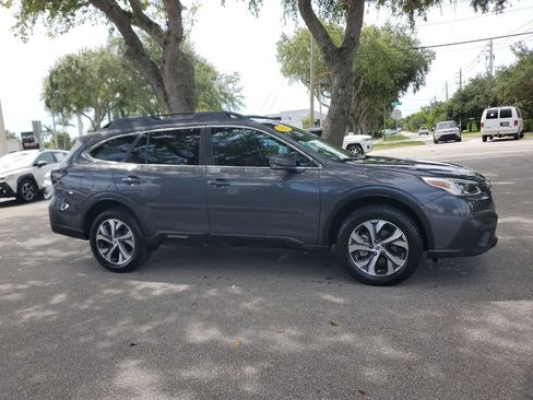 Used 2020 Subaru Outback Limited AWD/4WD image 6