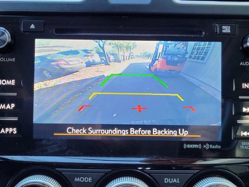Used 2018 Subaru Forester 2.5i Touring w/ Popular Package #3B AWD/4WD image 17
