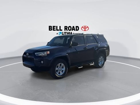 Used 2018 Toyota 4Runner SR5 image 4