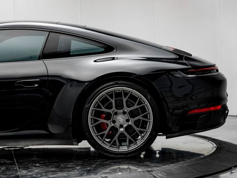Used 2020 Porsche 911 Carrera 4S image 7